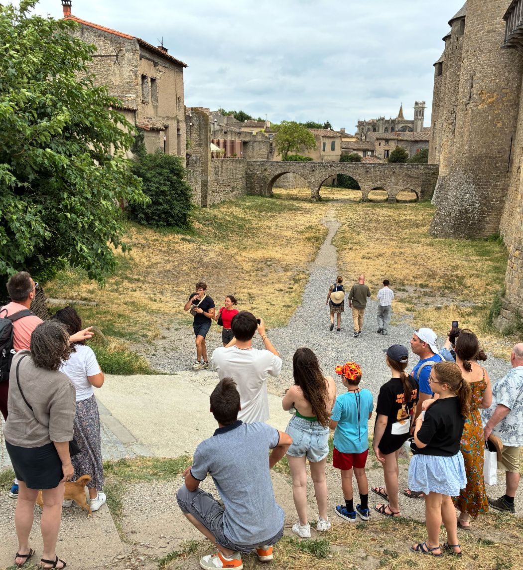 Visite-guidée-Cité-&-Musée-Inquisition-Carcassonne3@2x